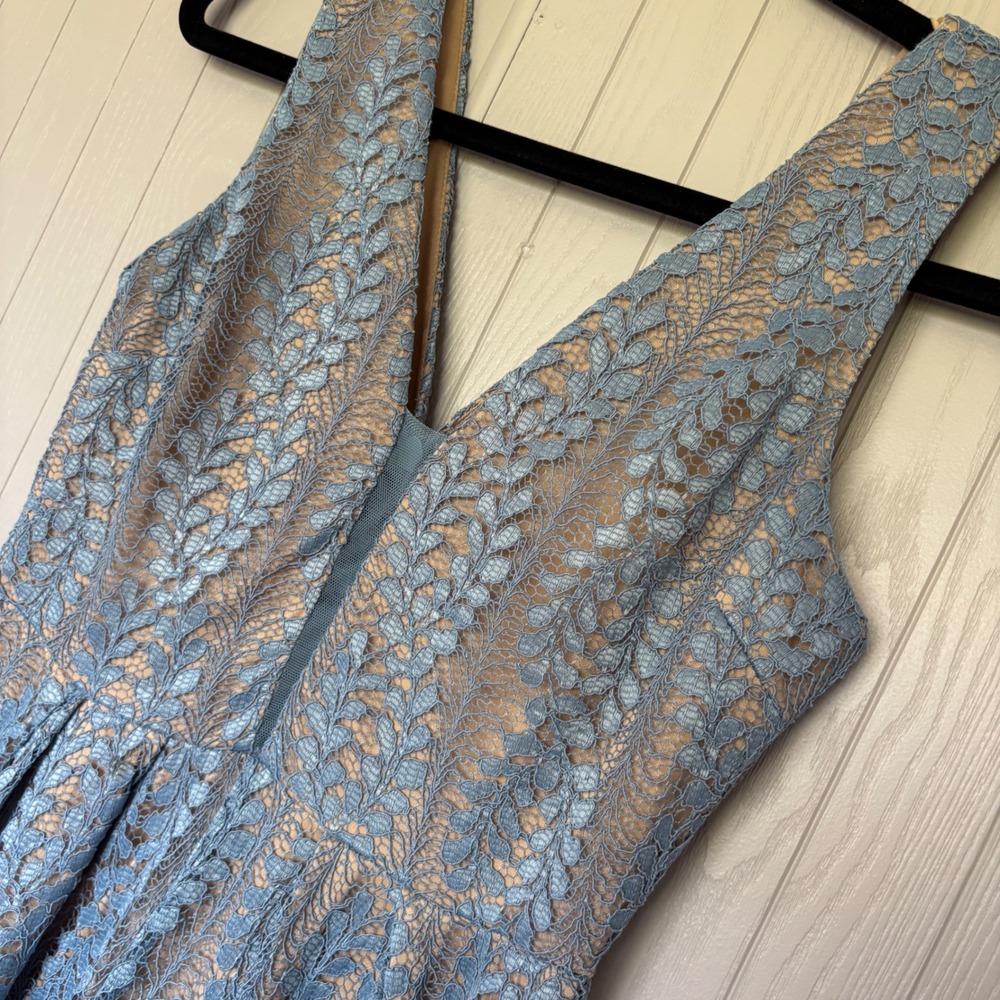 Lulu's Dusty Blue Sleeveless Lace Maxi Dress Eliana Lace V Neck Gown - Picture 2 of 15
